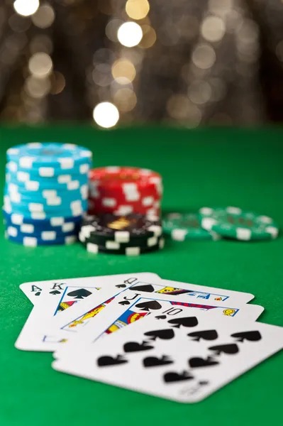 Roulette betting interface on mobile phone Roulette betting interface on mobile phone